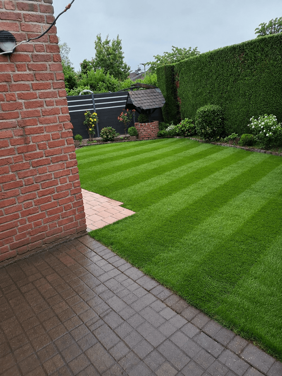 Gartenpflege & Außenanlagen